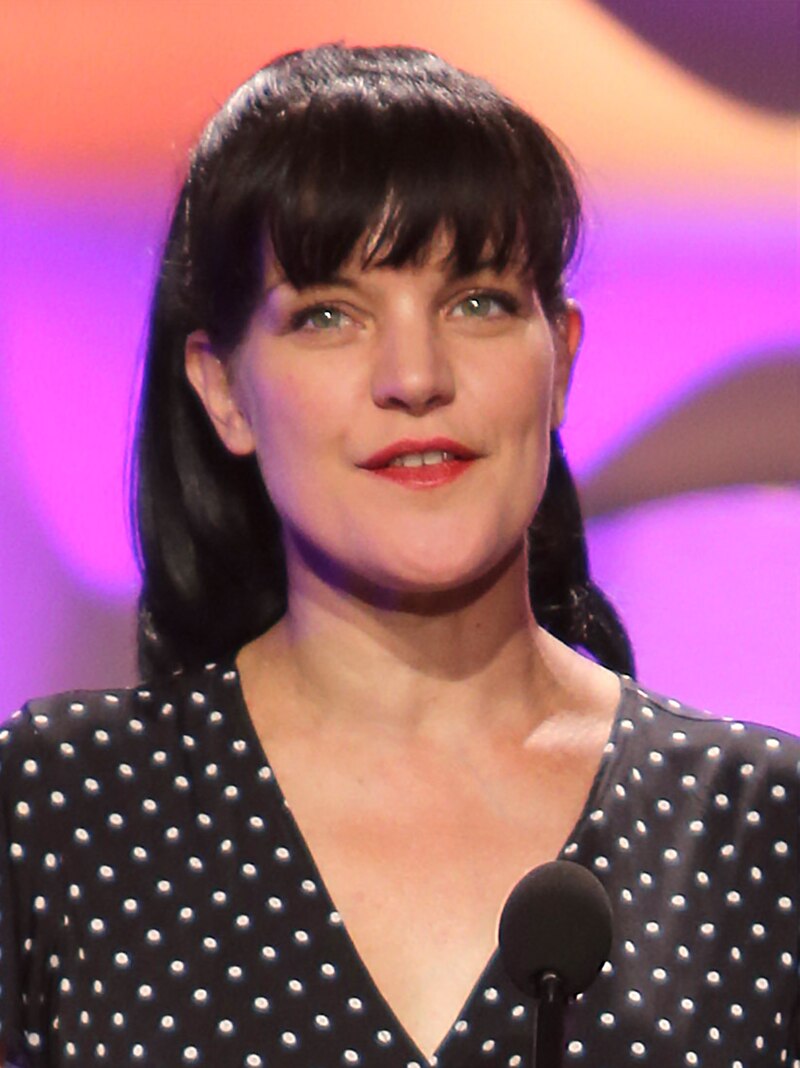 abby mcdowell recommends Paulie Perrette Nude Pics