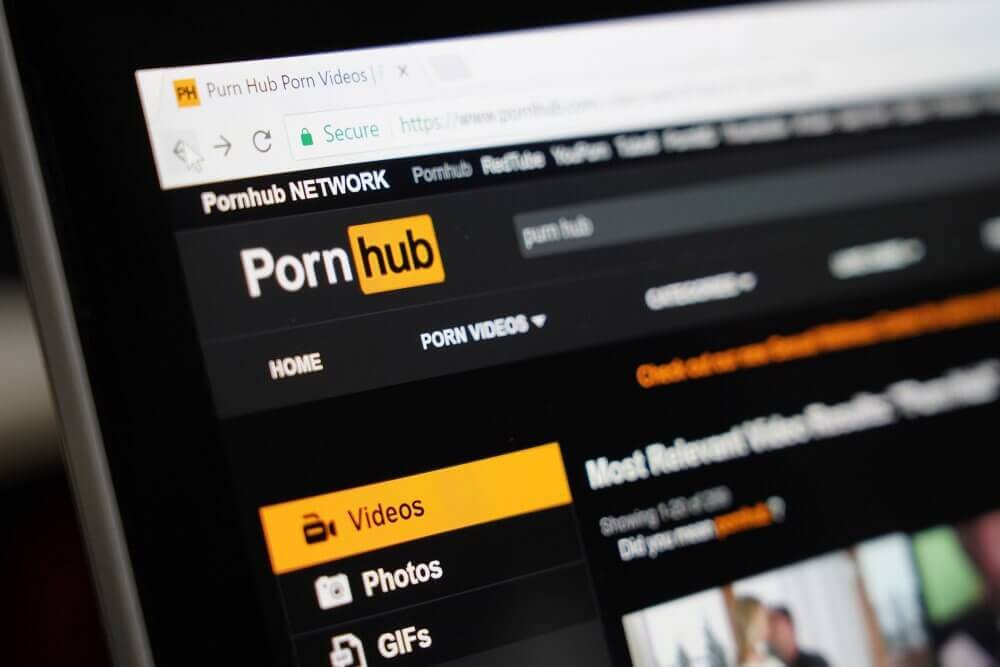 codi starks recommends porn hub for mobile pic