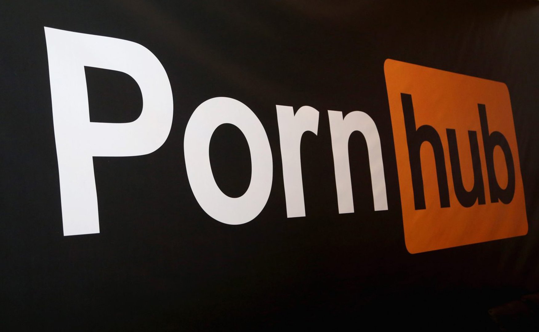 chee siew wai recommends pornhub videos arent playing pic