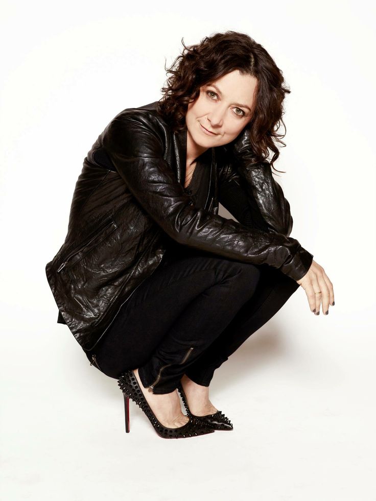 Sara Gilbert Hot us nudity