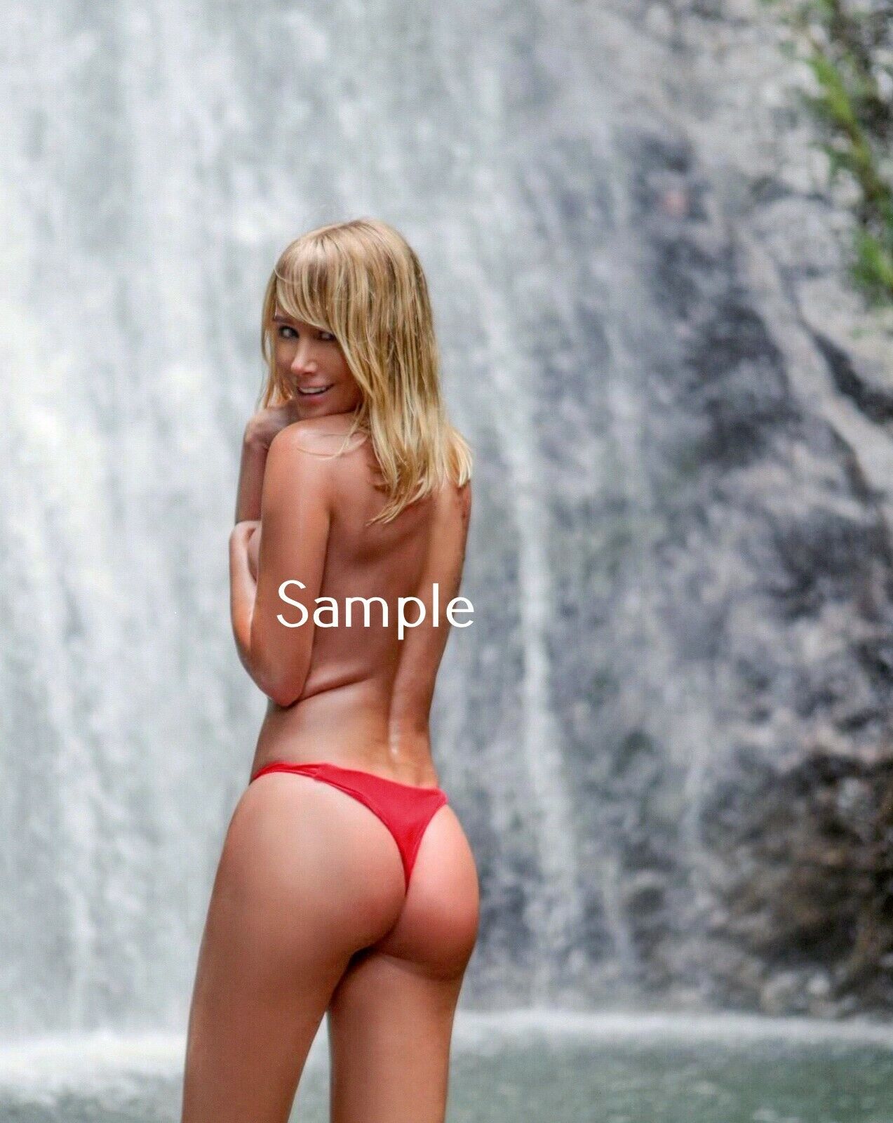 akshay tanna recommends Sexy Sara Jean Underwood Pics