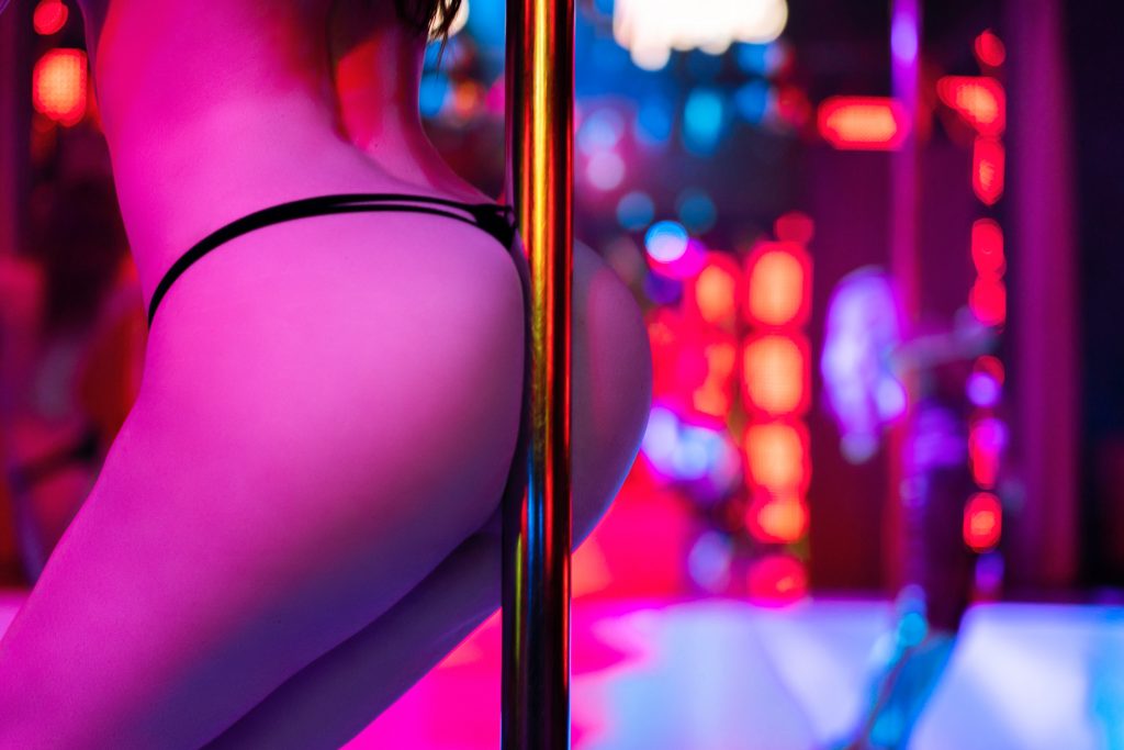 cetera smith recommends strip clubs gone wild pic