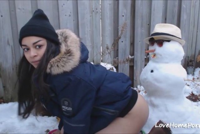 Teen Gets Fucked By Snowman a lift