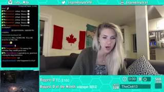 Twitch Streamer Flashes Pussy tights fucked