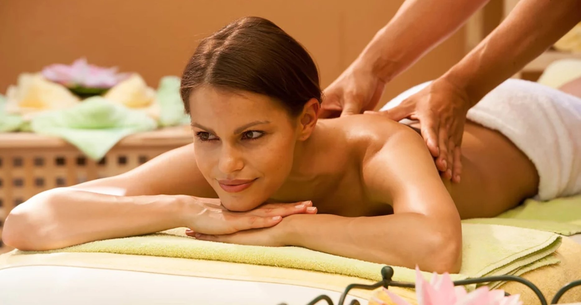 ada murati recommends Where To Get A Massage With Happy Ending