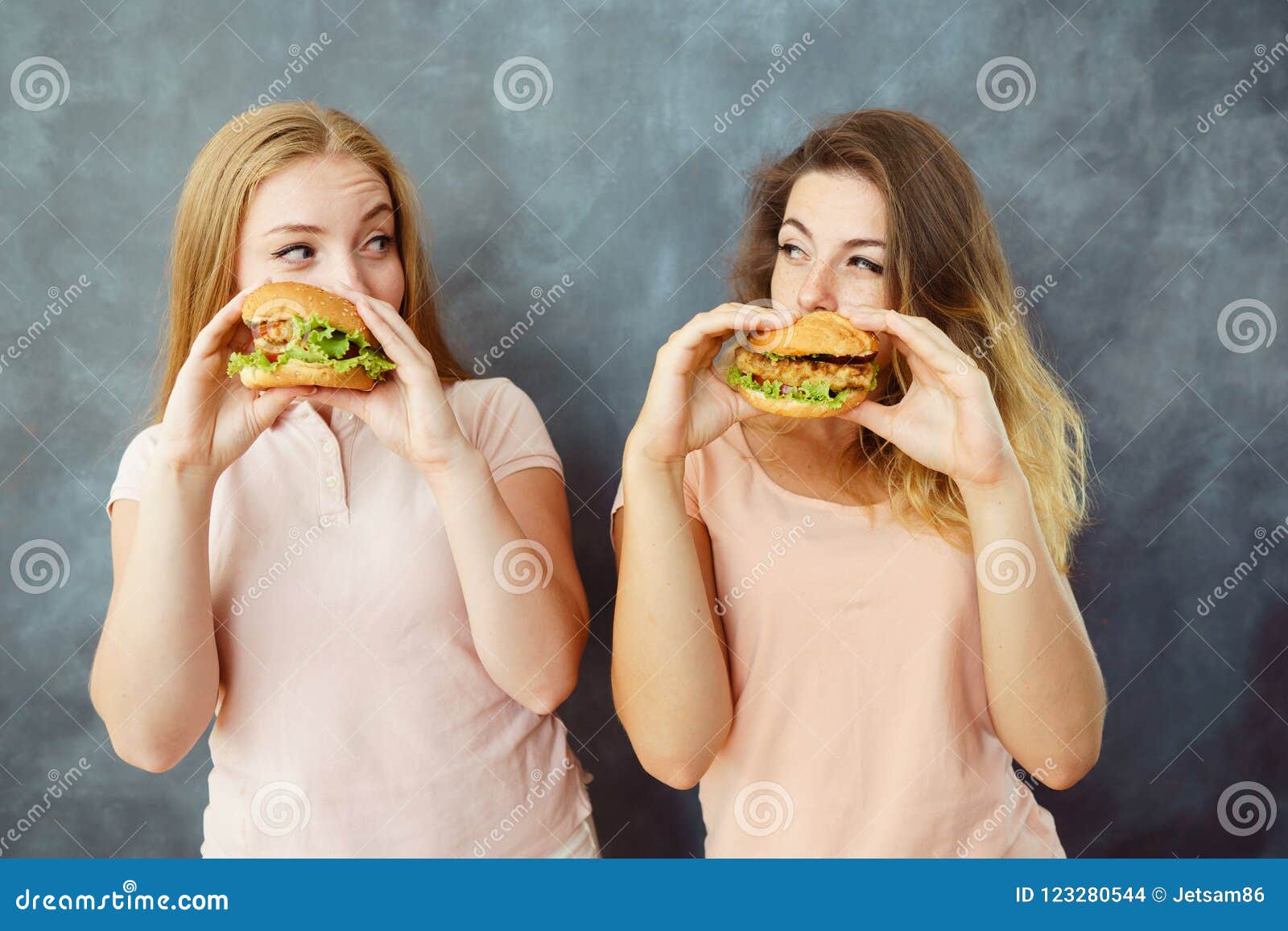 dan zylkowski add photo women eating out other women